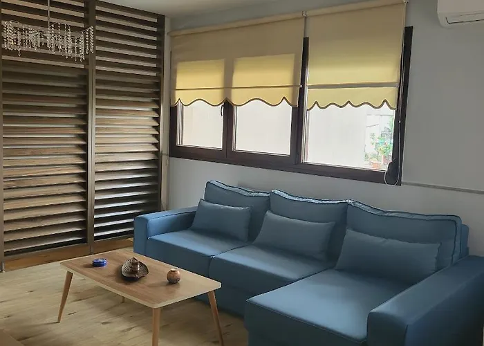 アパート Kouros カヴァラ