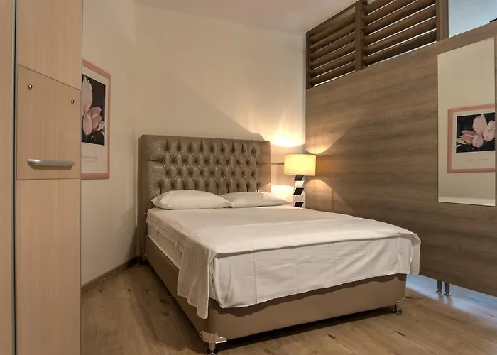 Kouros アパート カヴァラ